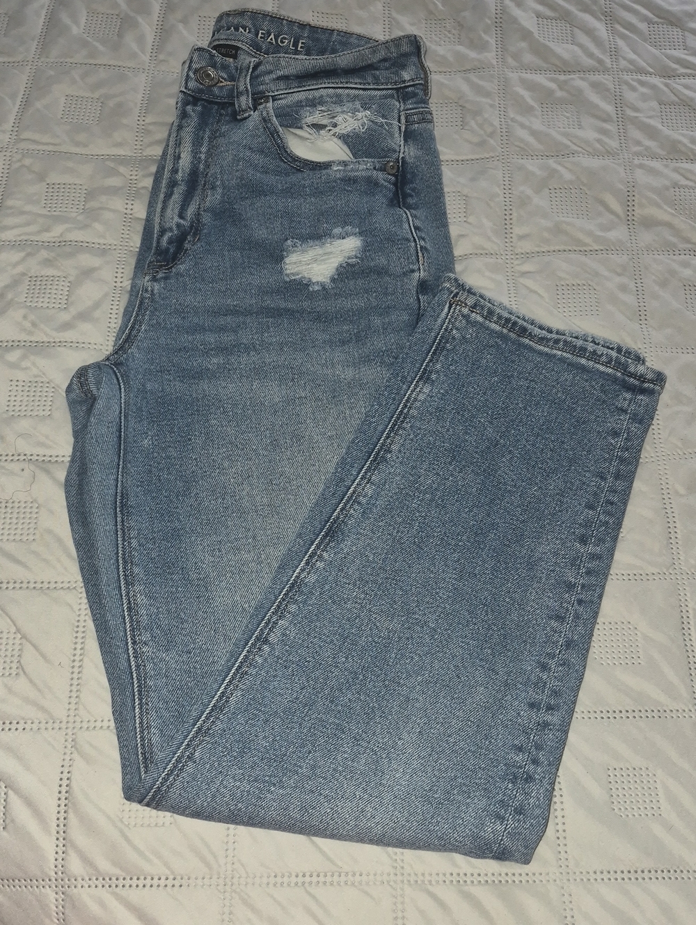 American Eagle Outfitters Light Wash Distressed Men's Jeans
